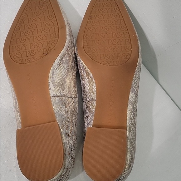 Preston & York Women's Snakeskin Loafers - Gold Size 8 - Picture 6 of 8
